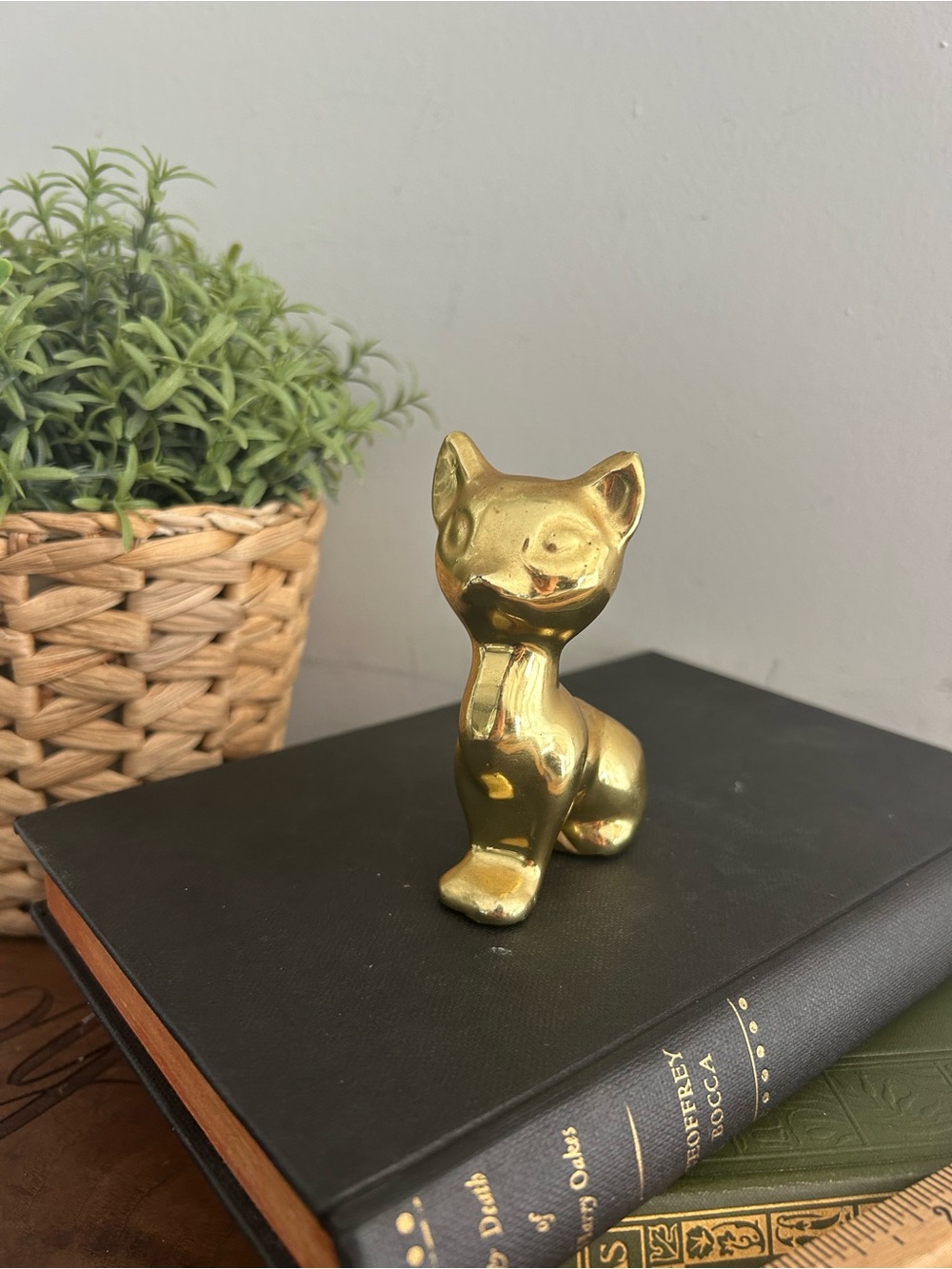 Gold Hallow Metal Cat Figurine 3.5”H